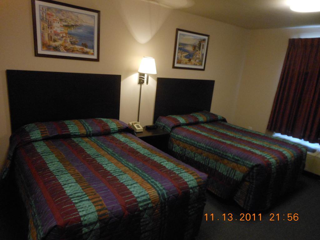 Intown Suites Extended Stay Select Hampton Va Bilik gambar